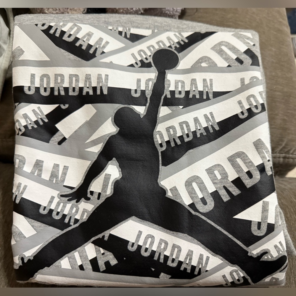 Nike Jordan sweater